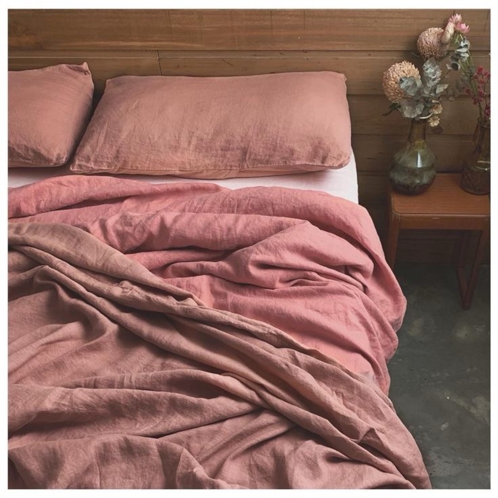 Full size Dazed but Amazed tonal 02 duvet and fitted sheet